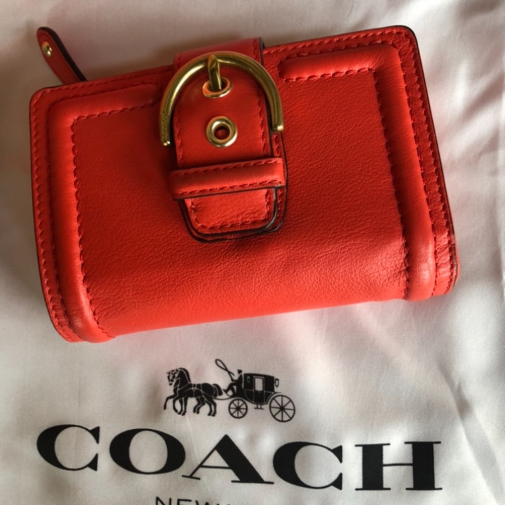 Coach wallet like new! - Picture 4 of 5